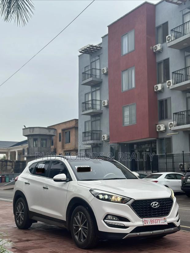 Hyundai Tucson 2016 White