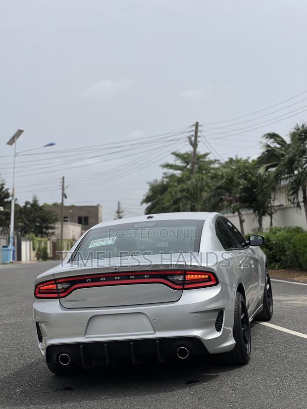 Dodge Charger 2020 Silver