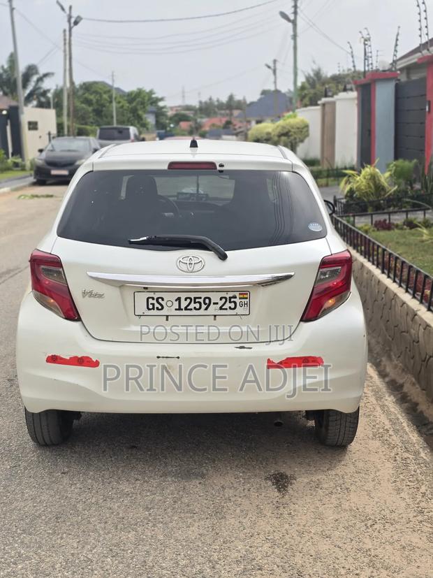 Toyota Vitz 1.3 FWD 5dr 2016 White