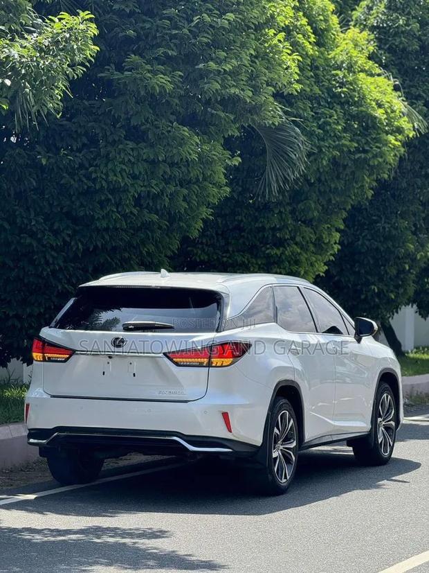 Lexus RX 350 AWD 2022 White