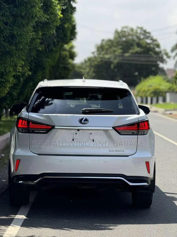 Lexus RX 350 AWD 2022 White
