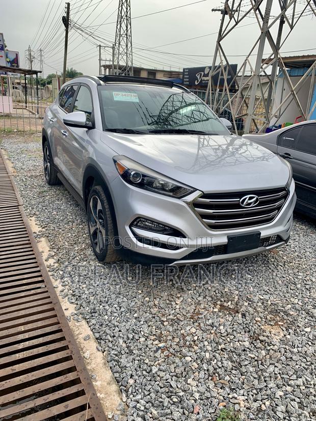 Hyundai Tucson Limited AWD 2016 Silver