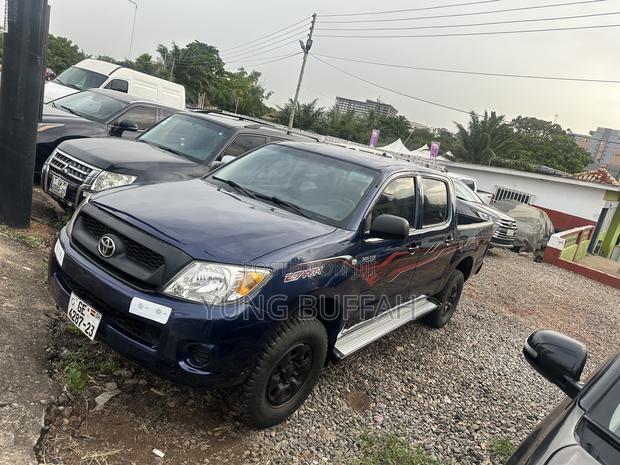 Toyota Hilux 2.7 VVT-i 4X4 SRX 2010 Blue