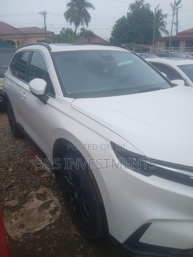 Honda CR-V 2025 White