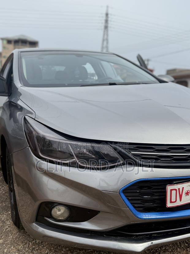 Chevrolet Cruze LT Auto 2017 Gray