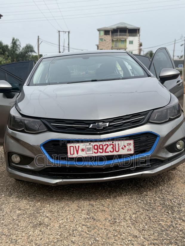Chevrolet Cruze LT Auto 2017 Gray
