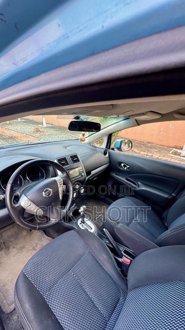 Nissan Versa 1.6 SL 4dr Sedan (1.6L 4cyl CVT) 2014 Blue
