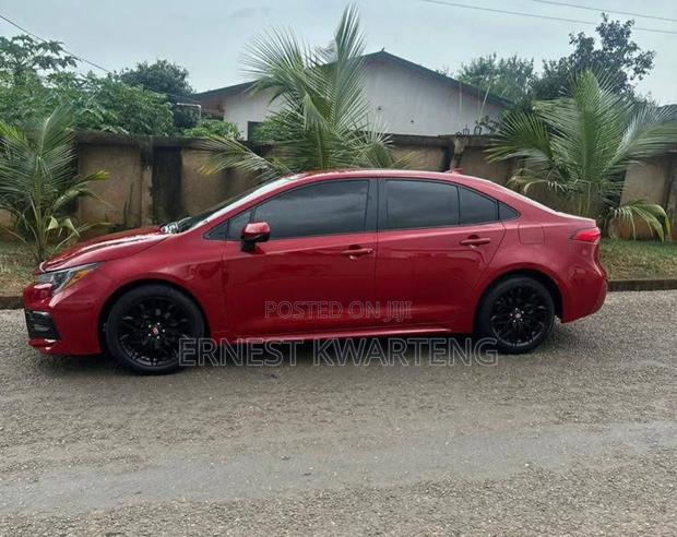 Toyota Corolla 2020 Red