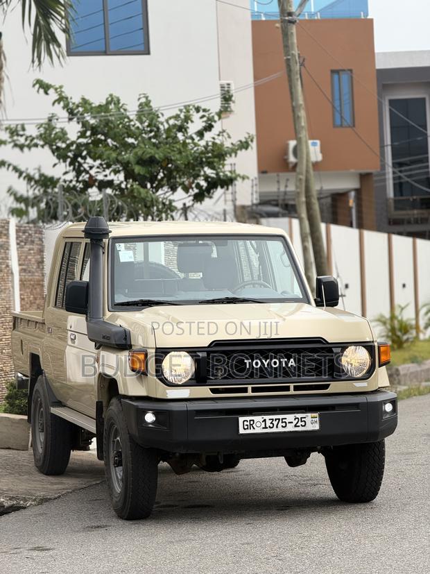 Toyota Land Cruiser 79 Series 2024 Ivory