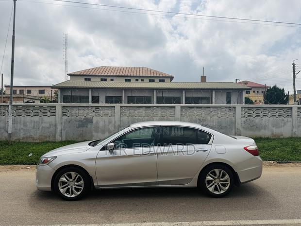 Honda Accord 2016 Silver