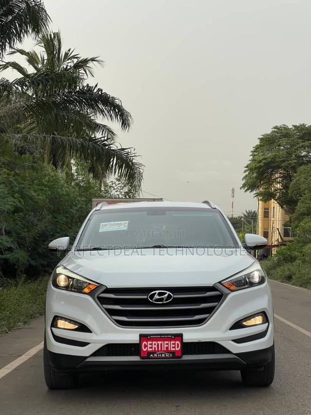 Hyundai Tucson 2016 White