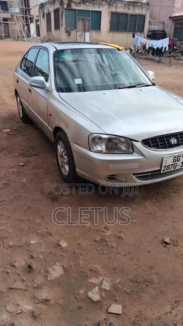 Hyundai Accent 2009 Silver
