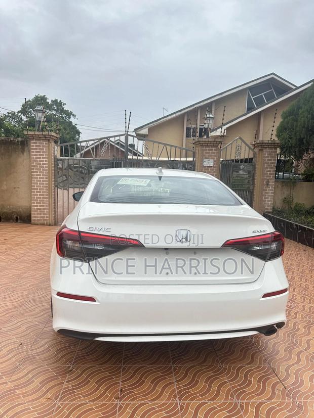 Honda Civic Sport CVT 2024 White