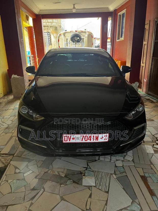 Hyundai Elantra Limited 2018 Black