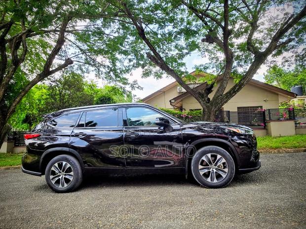 Toyota Highlander XLE AWD 2020 Black
