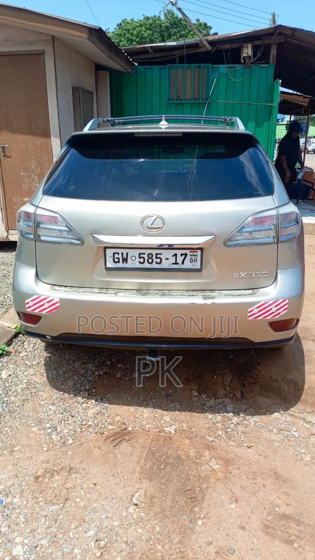 Lexus LX 570 2011 White