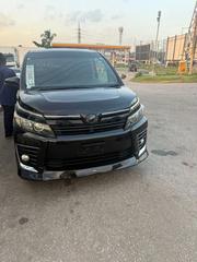Toyota Voxy SV Premium 2014 Black for sale