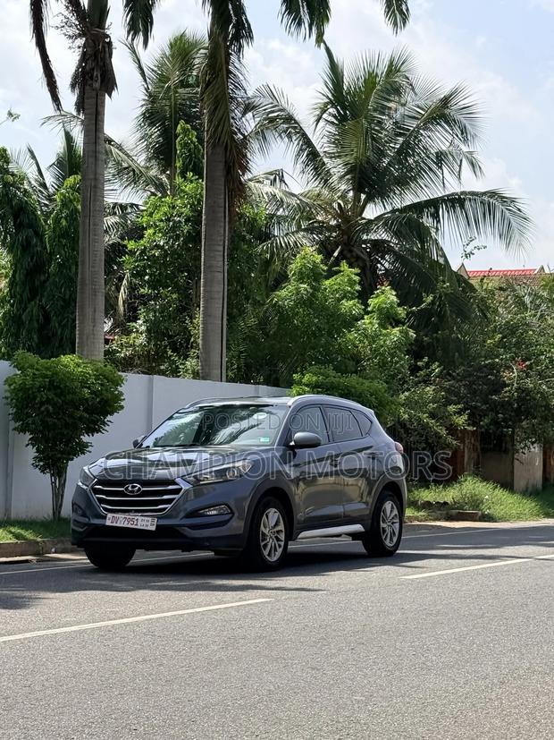 Hyundai Tucson 2018 Gray