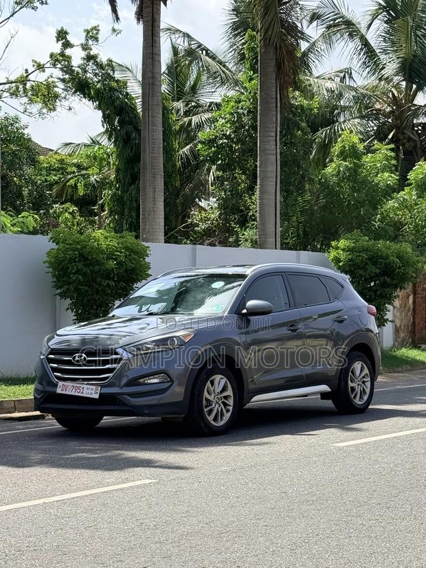 Hyundai Tucson 2018 Gray