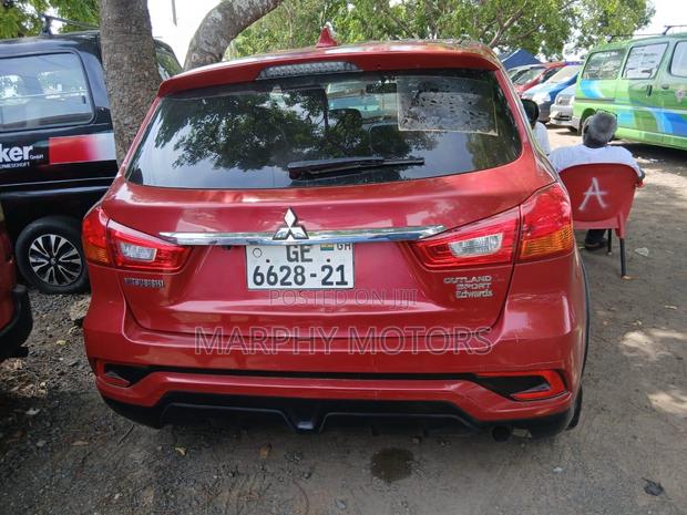 Mitsubishi Outlander Sport 2018 Red