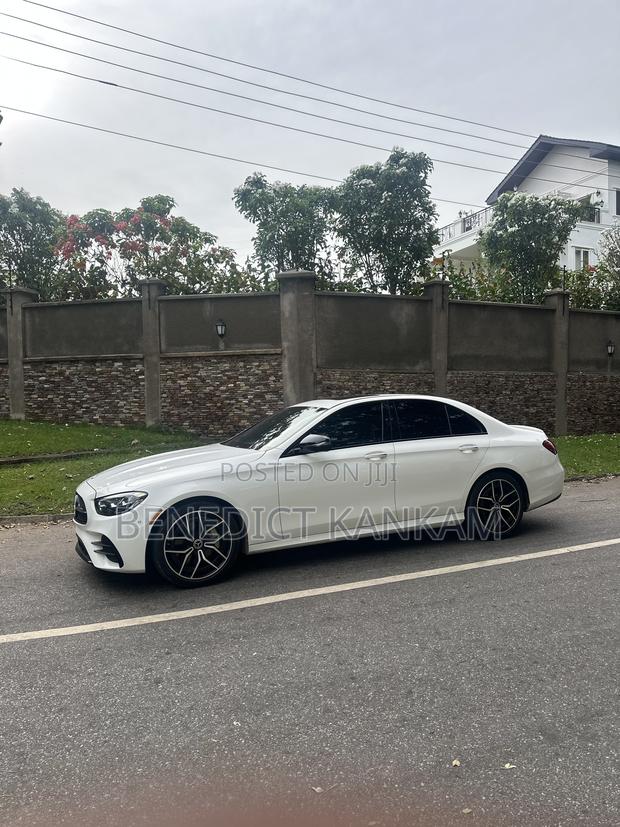 Mercedes-Benz E350 2021 White