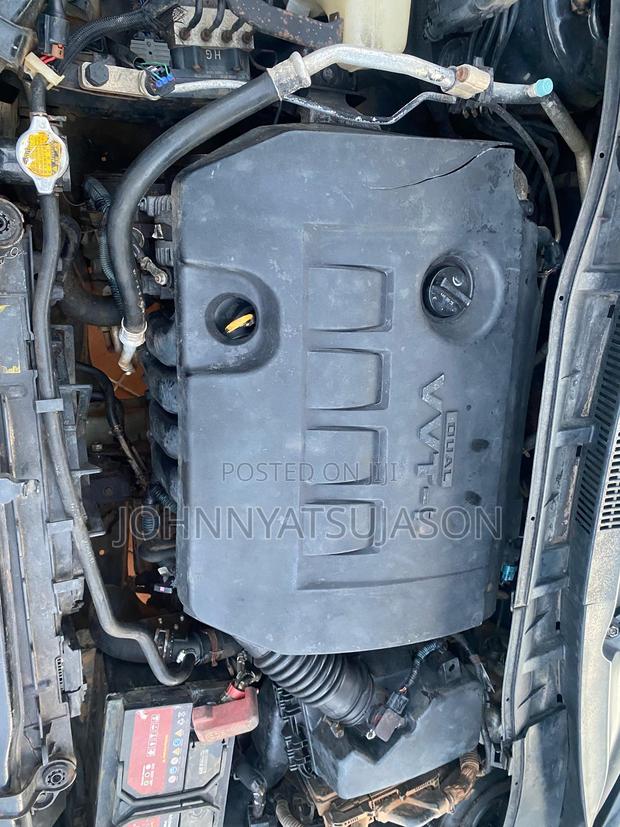 Toyota Corolla LE 4dr Sedan (1.8L 4cyl 4A) 2010 Black