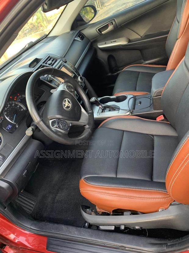 Toyota Camry 2014 Red