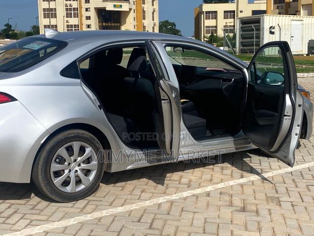 Toyota Corolla LE 2023 Gray