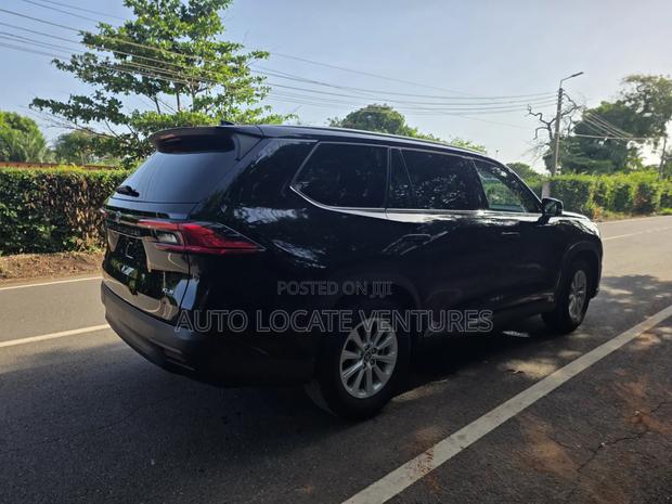 Toyota Grand Highlander XLE AWD 2024 Black