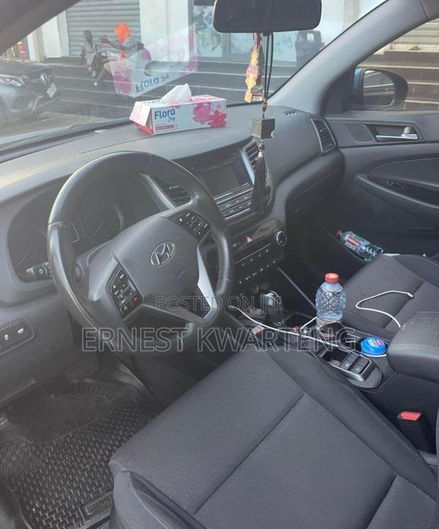 Hyundai Tucson 2017 Blue