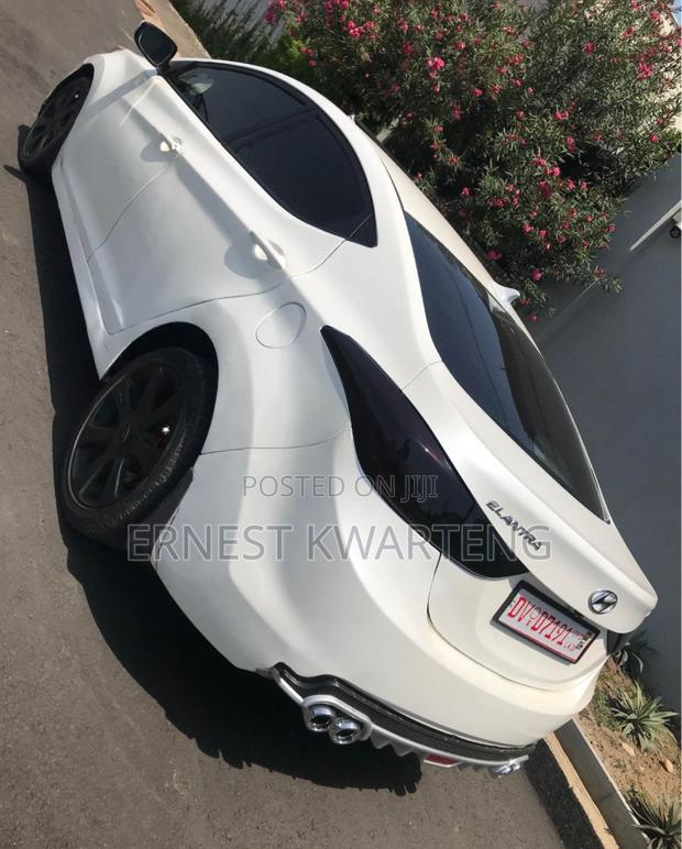 Hyundai Elantra 2013 White