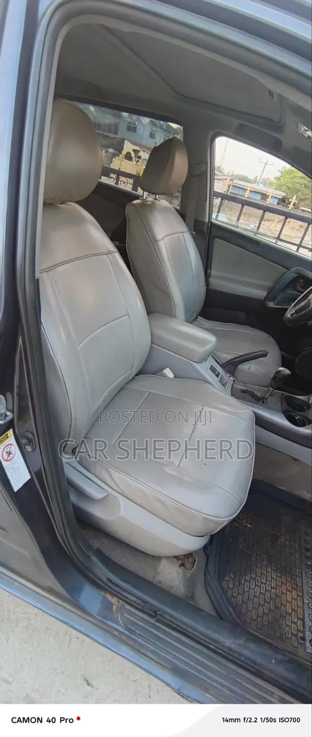 Toyota RAV4 2.5 Limited 2010 Blue