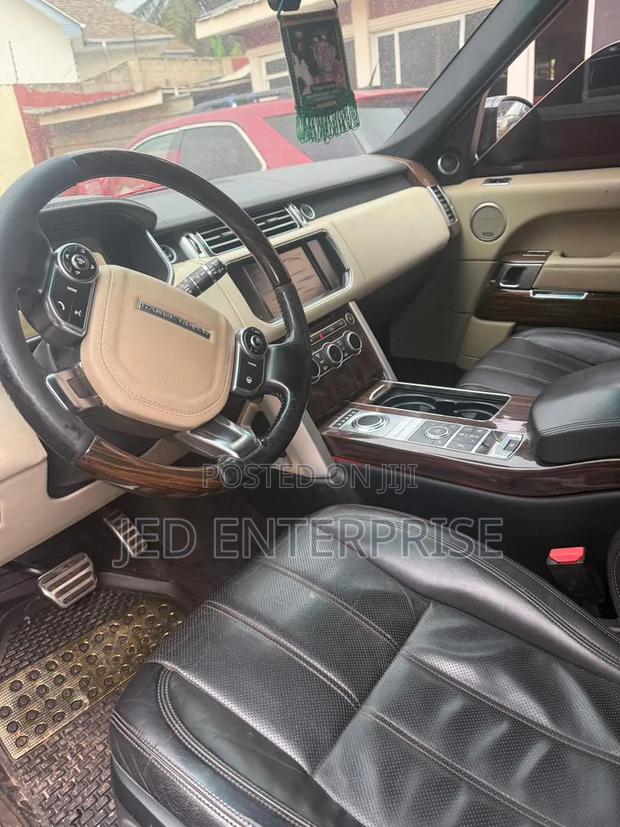 Land Rover Range Rover 5.0L Supercharged Autobiography 2015 Gold