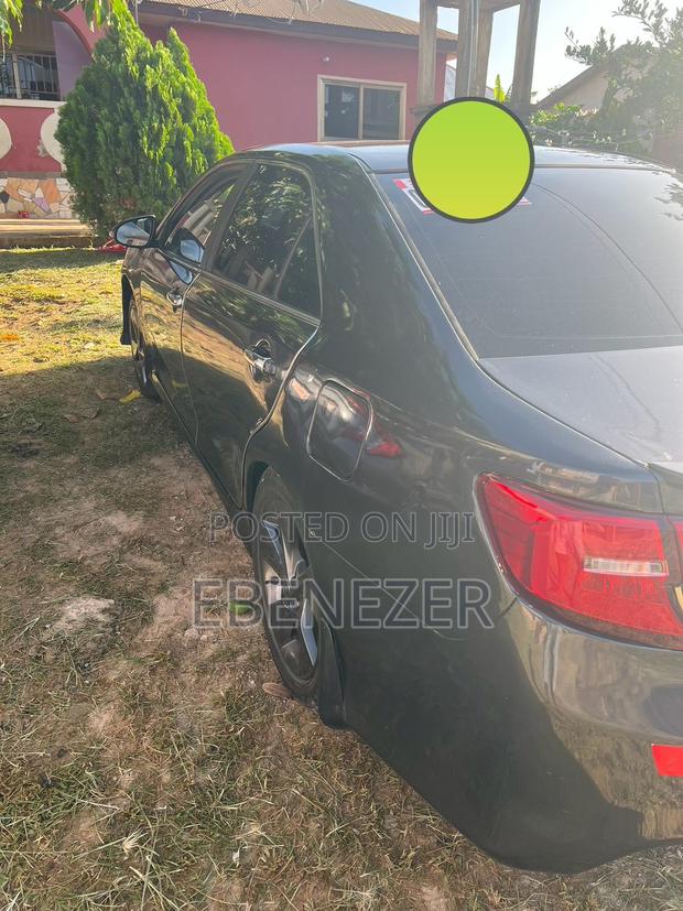 Toyota Camry SE 4dr Sedan (2.5L 4cyl 6A) 2014 Gray