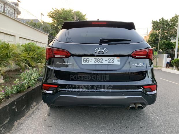 Hyundai Santa Fe 2017 Black