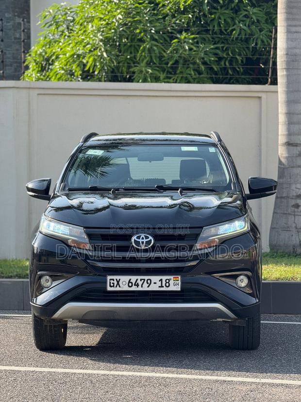 Toyota Rush 1.5 AWD 2018 Black