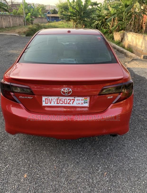 Toyota Camry 2014 Red