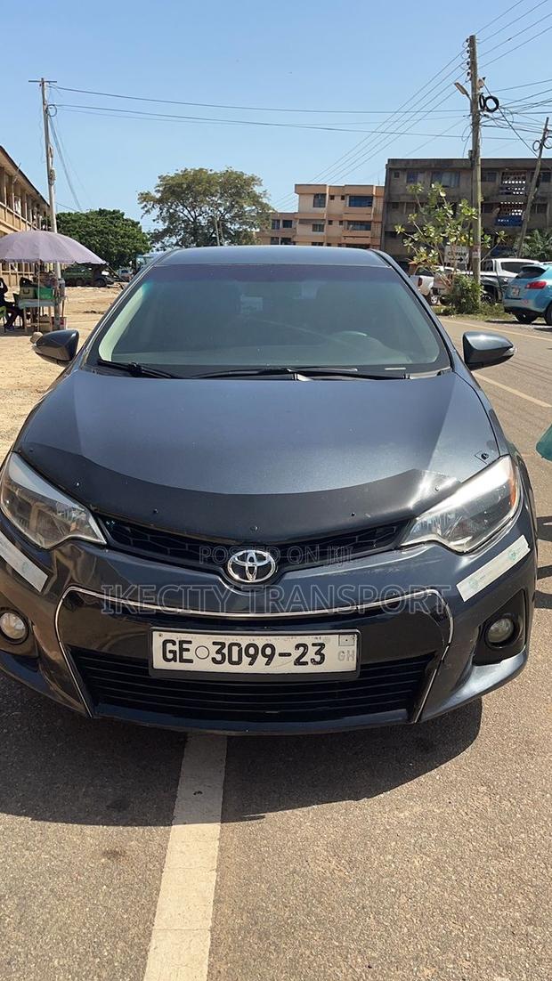 Toyota Corolla S 4dr Sedan (1.8L 4cyl CVT) 2015 Black