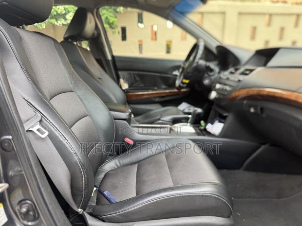 Honda Accord 2.0 Sedan Automatic 2012 Gray