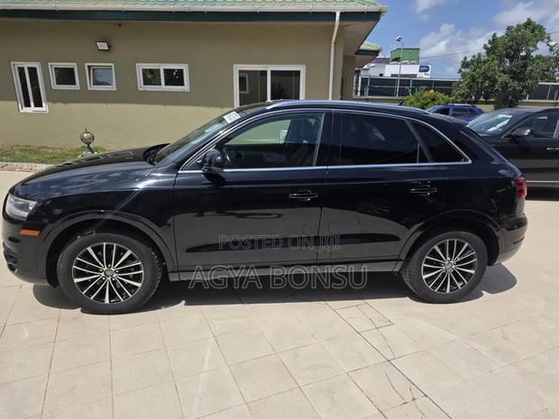 Audi Q3 2.0 TFSI 220hp quattro sport 2015 Black