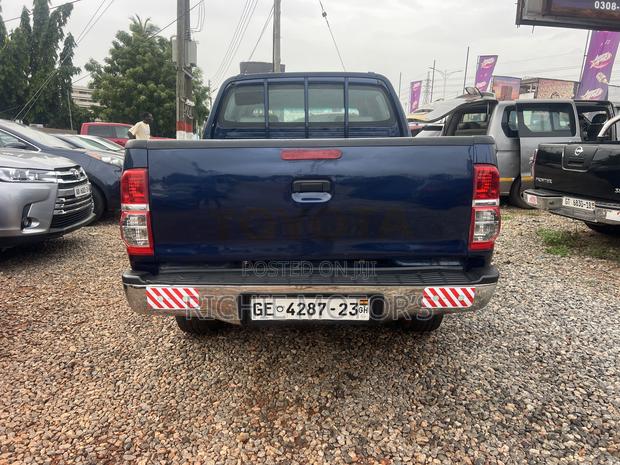 Toyota Hilux 2.7 VVT-i 4X4 SRX 2011 Blue
