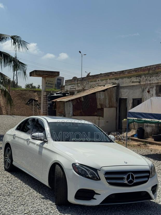 Mercedes-Benz E300 2016 White