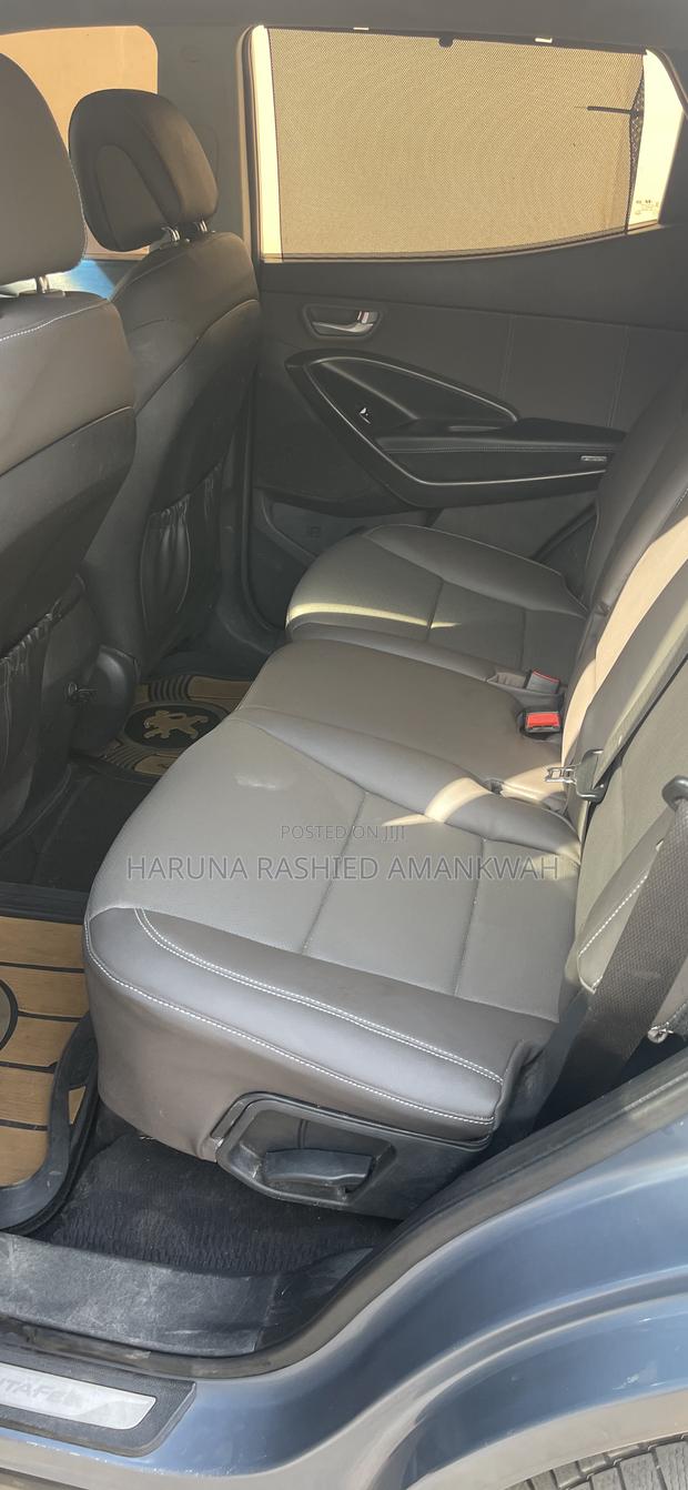 Hyundai Santa Fe Limited FWD 2017 Blue