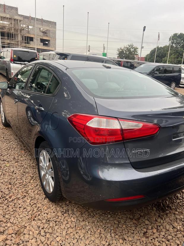 Kia Forte EX Sedan 2016 Gray