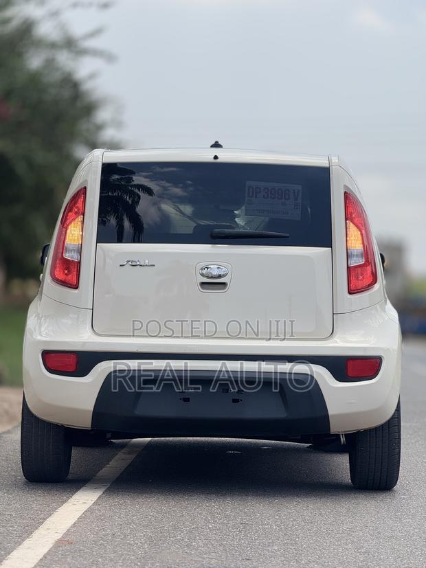 Kia Soul SOUL + 2013 Beige