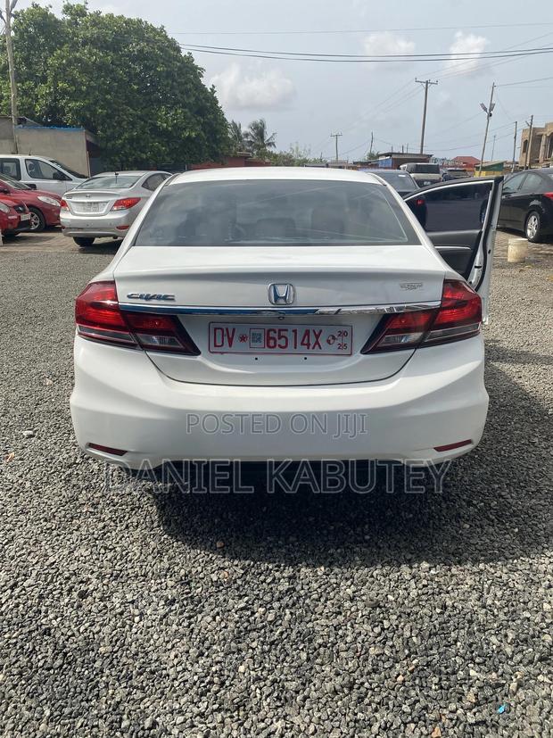 Honda Civic 2015 White