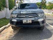 Mitsubishi L200 Double Cab 2.5 180hp 4WD 2013 Gray for sale