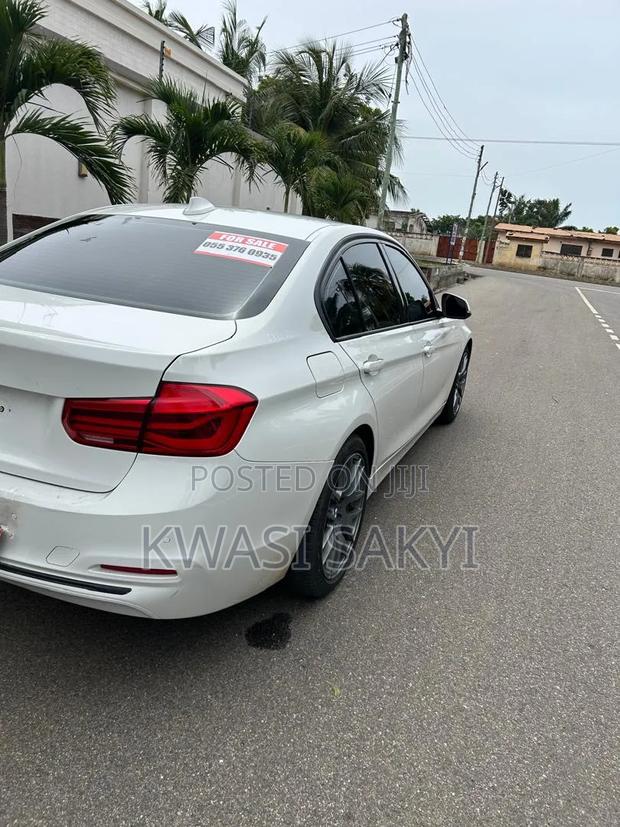 BMW 320i 2016 White