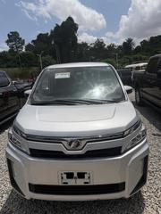 Toyota Voxy 2018 Silver for sale