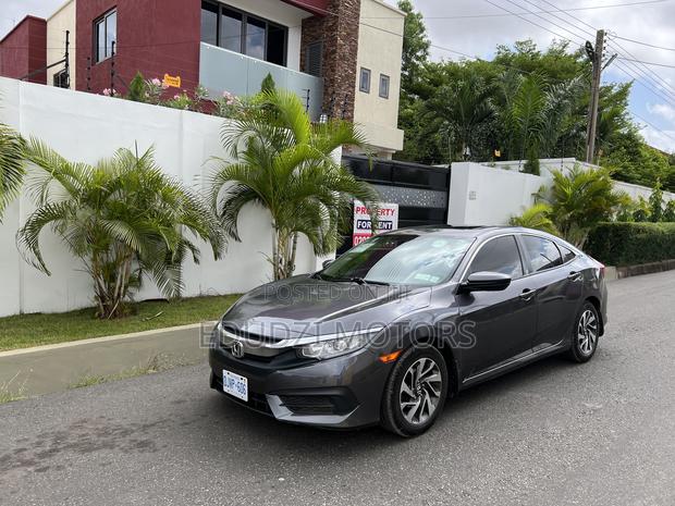 Honda Civic EX 4dr Sedan (1.5L 4cyl) 2016 Gray
